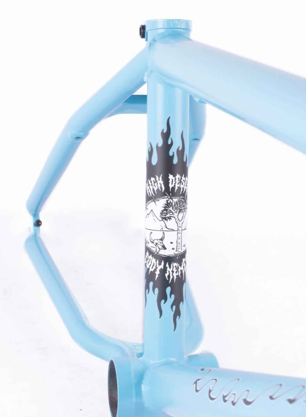 Cult Shorty Frame in High Desert Color way