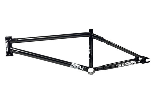 S&M “REA” Signature Frame