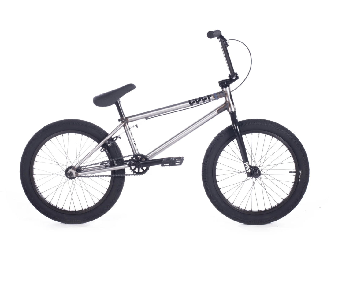 Cult Gateway Complete Bike