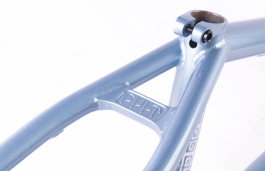 Cult Shorty Frame in George Ntavoutian Color way