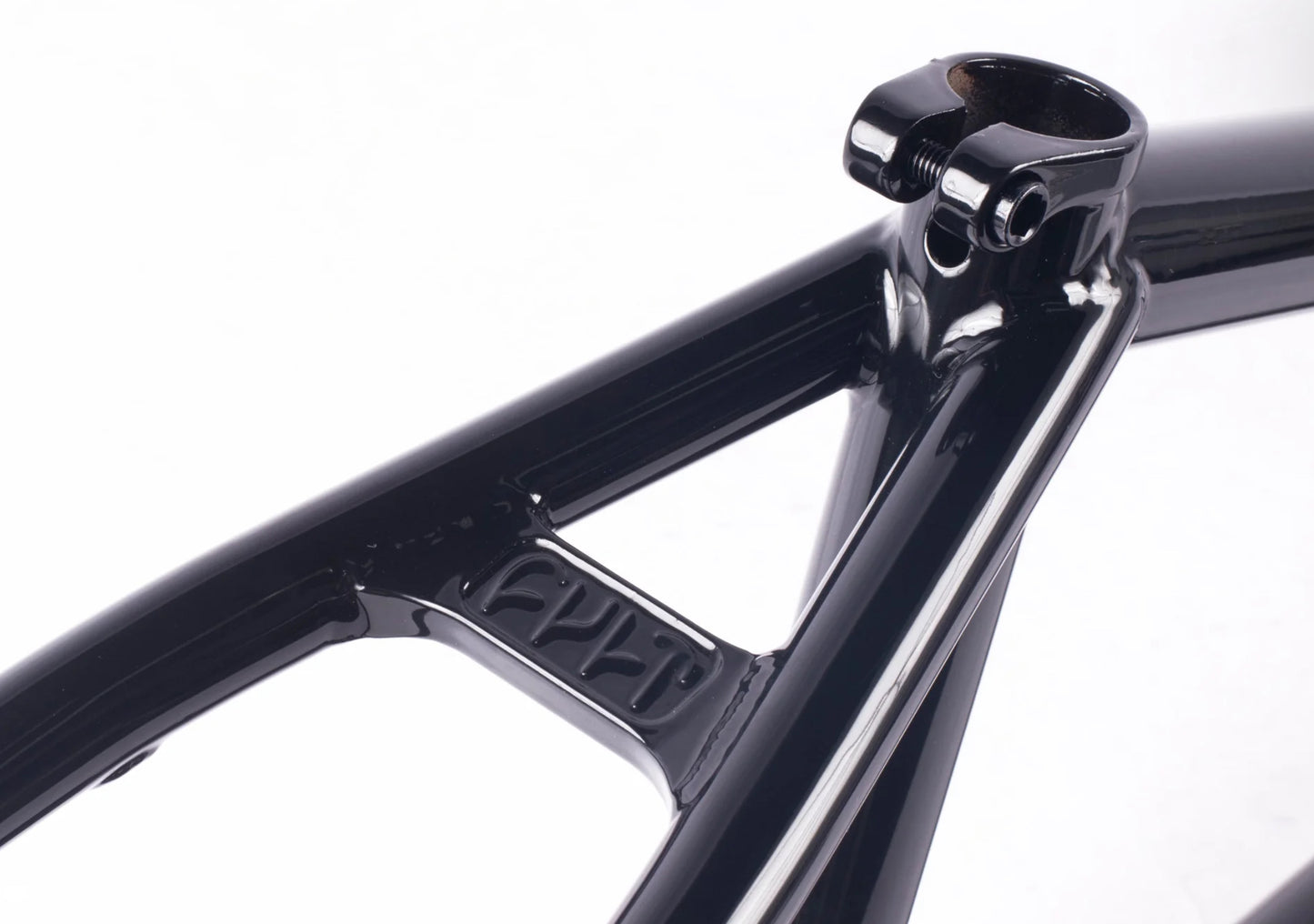 Cult Dakota Roche Frame